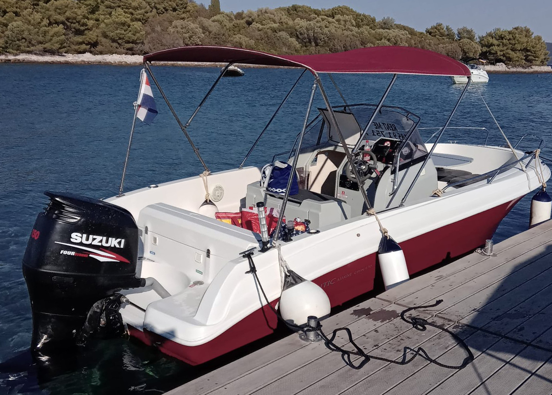 Atlantic 670 Open - Blue Lagoon Boat Rent